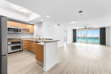 6th floor 2BR + bonus room/den, 2BA condo with east/sunrise - photo 2