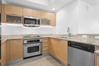 6th floor 2BR + bonus room/den, 2BA condo with east/sunrise - photo 5
