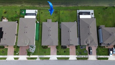 Discover WATERFRONT living in Cypress Bay Preserve! BUILT IN - photo 3