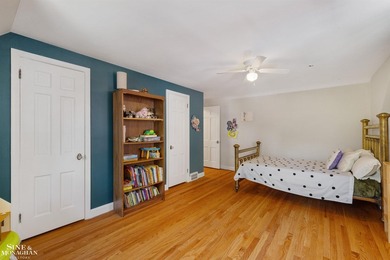 ***NEW PRICE! OPEN SATURDAY JULY 25, 1-3PM*** An open floor plan - photo 22