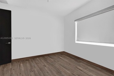 Stunning, fully updated 4-bedroom, 3.5-bath residence located in - photo 23