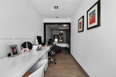 Stunning, fully updated 4-bedroom, 3.5-bath residence located in - photo 36