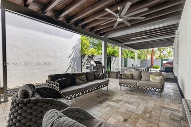 Stunning, fully updated 4-bedroom, 3.5-bath residence located in - photo 40
