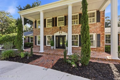 Welcome to Neptune Beach's ''Flagship House'' - a rare - photo 5