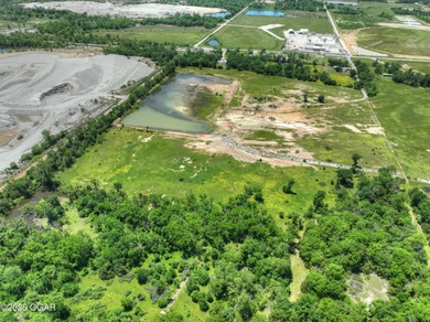 (private lake, pond, creek) Acreage For Sale in Baxter Springs Kansas