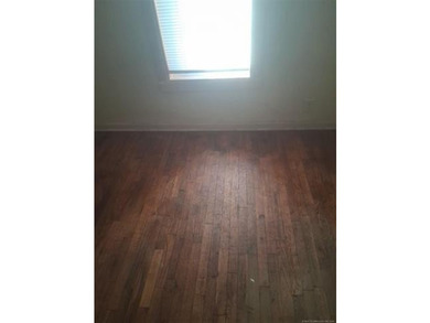 This 3BD/1BA home has been in the same family since 1956, has - photo 22