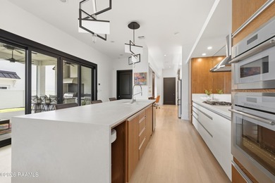 Stunning custom-built modern home, just three years old - photo 22