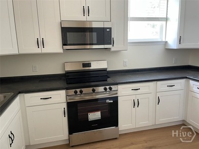 WELCOME TO LIBERTY CITY!!NEW CONSTRUCTION 2 STORY HOME LOCATED - photo 3