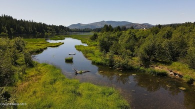 This expansive 120-acre ranch offers sweeping mountain and - photo 15