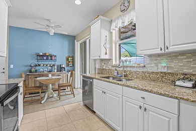 Stunning CBS waterfront home with breathtaking views and endless - photo 16
