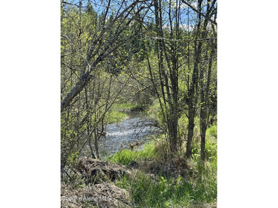 This expansive 120-acre ranch offers sweeping mountain and - photo 18