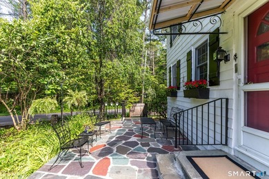 This antique home, originally built in the 1700s, has been - photo 28