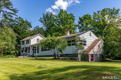 This antique home, originally built in the 1700s, has been - photo 31