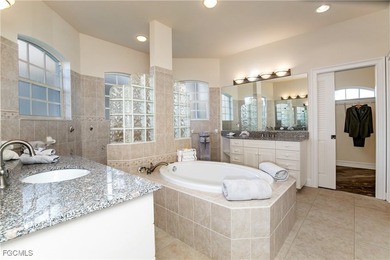 REDUCTION-MOTIVATED SELLER-Send Offers! Imagine ending your day - photo 37