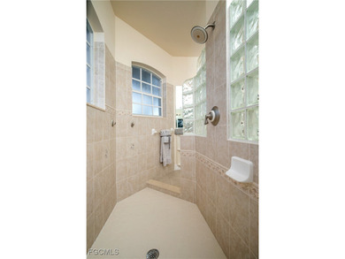 REDUCTION-MOTIVATED SELLER-Send Offers! Imagine ending your day - photo 39