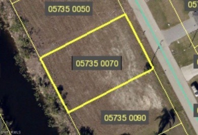 Cape Coral Lakes Area Lot For Sale in Cape Coral Florida