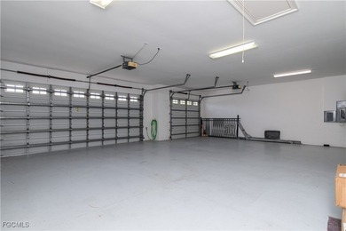 REDUCTION-MOTIVATED SELLER-Send Offers! Imagine ending your day - photo 46
