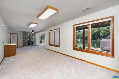 Pristine 5 bed, 3.5 bath waterfront home at Lake Monticello with - photo 48