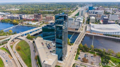 Lake Condo For Sale in Grand Rapids, Michigan