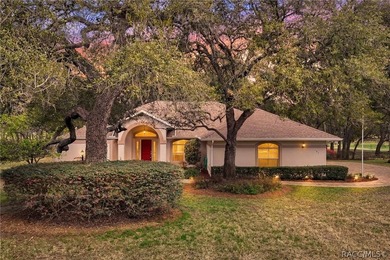 Located on one of the most beautiful cul-de-sac streets in - photo 1