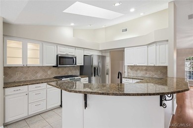 Located on one of the most beautiful cul-de-sac streets in - photo 3