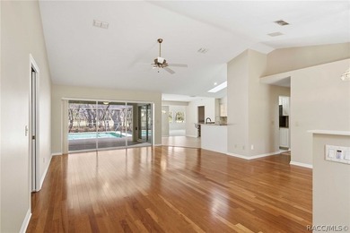 Located on one of the most beautiful cul-de-sac streets in - photo 9