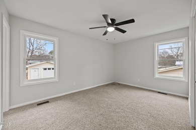 Thought you could not find a 5 bedroom home with a great - photo 18