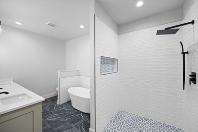 Experience modern living at 107 Harbor Circle in Russellville - photo 2