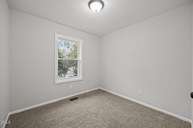 Thought you could not find a 5 bedroom home with a great - photo 22