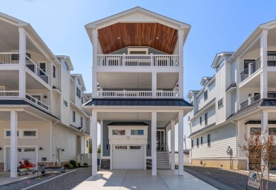 New Construction Single Family Home w/ Gorgeous Bay Views now