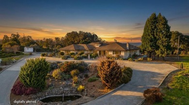 SINGLE LEVEL HOME. LOTS of usable Land to add ADU, Accessory - photo 1