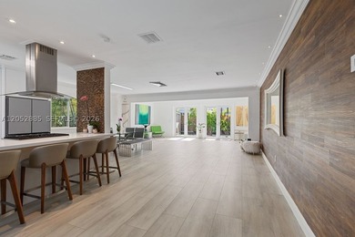 Beautifully reimagined residence in one of South Florida's most - photo 4
