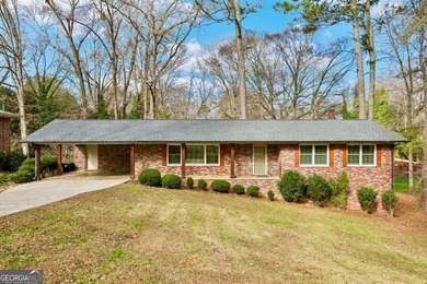 Lake Lanier Home For Sale in Gainesville Georgia