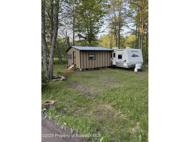 Pocono Peak Lake Home For Sale in Gouldsboro Pennsylvania