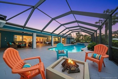 (private lake, pond, coastal) Home For Sale in Palm City Florida