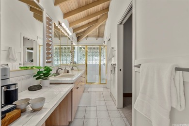 Your dream waterfront Kailua residence. This hidden jewel - photo 12