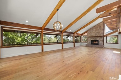 Step into mountain luxury with this exceptional 3-bedroom, 2 - photo 16