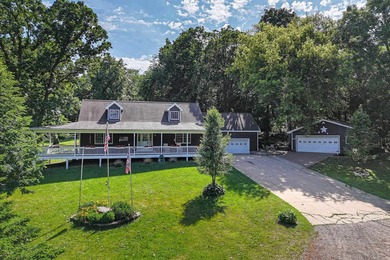 Lake Delhi Home For Sale in Delhi Iowa