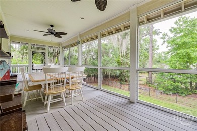 Tucked beneath swaying oaks and draped in coastal charm, 3120 - photo 31