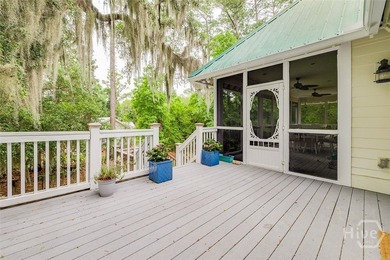 Tucked beneath swaying oaks and draped in coastal charm, 3120 - photo 32
