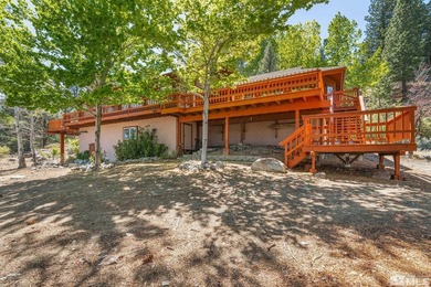 Step into mountain luxury with this exceptional 3-bedroom, 2 - photo 33