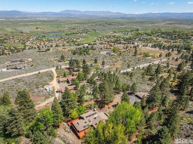 Step into mountain luxury with this exceptional 3-bedroom, 2 - photo 38