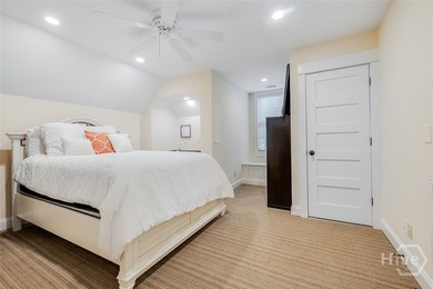 Tucked beneath swaying oaks and draped in coastal charm, 3120 - photo 39