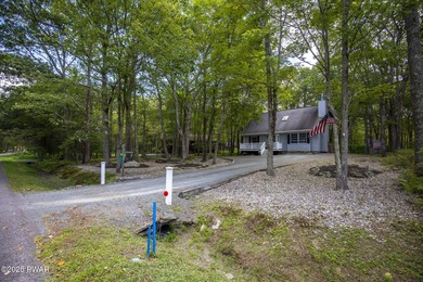 Hemlock Lake Home For Sale in Lords Valley Pennsylvania