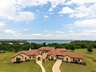 Lake Ray Roberts Home For Sale in Sanger Texas