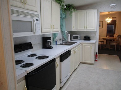 REDUCED! OWNER ANXIOUS Ready for immediate occupancy this split - photo 5