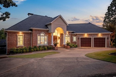 Lake Hamilton Home For Sale in Hot Springs Arkansas