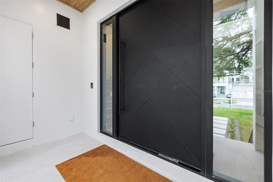 Move-In Ready! Modern Luxury with Pool, Spa, Outdoor Kitchen & - photo 3
