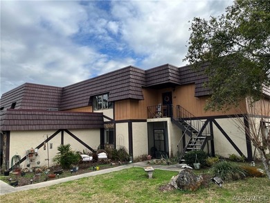Coming soon! Discover modern comfort and Florida charm in this - photo 3