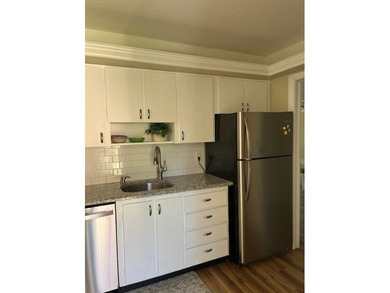 Beautifully updated third floor condo in the heart of Palm Beach - photo 9